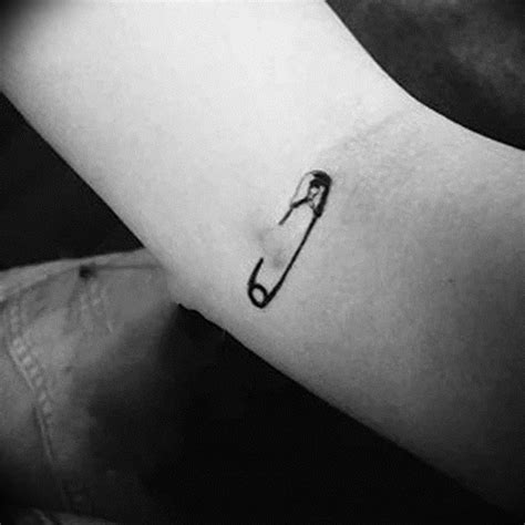 Discover More Than 72 Safety Pin Tattoo Latest Thtantai2
