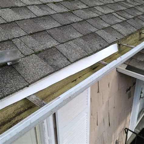 Seamless Gutter Repair Services For 2021 Hands On Gutters