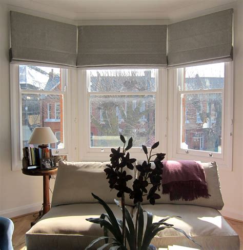 Picturesque Ideas For Window Treatments For Bay Windows