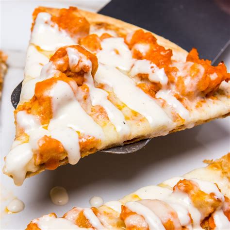 Low Calorie Buffalo Chicken Pizza Recipe Own Your Eating With Jason