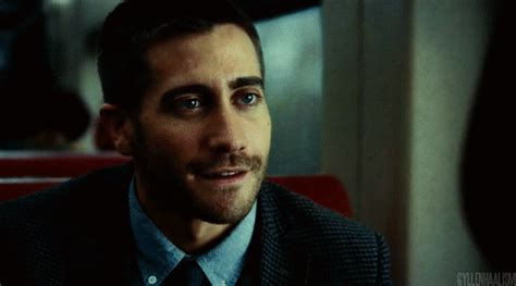 Share the best gifs now >>>. Happy birthday Jake Gyllenhaal! Here are his hottest ...