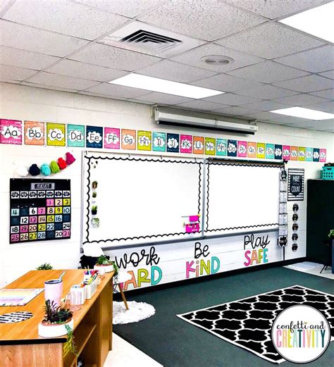 Elementary Classroom Decor Ideas In 2021 Elementary Classroom Decor