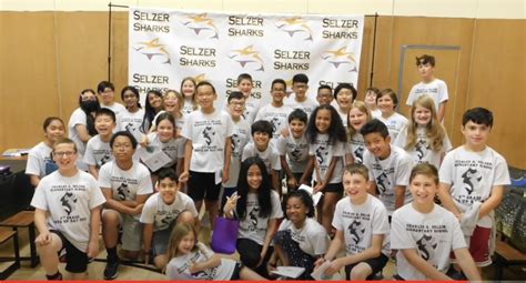 5th Graders Celebrate As They Move On To Middle School Selzer School