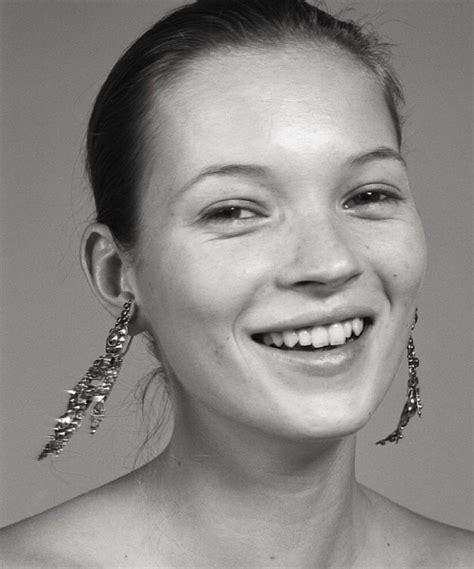 Pin By Мария On Tus Me Gusta De Pinterest Kate Moss Young Kate