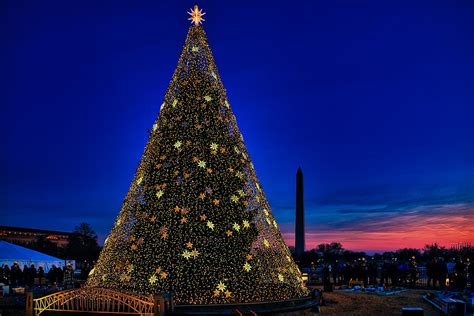 2019 National Christmas Tree Sunset Washington Photograph By Stuart