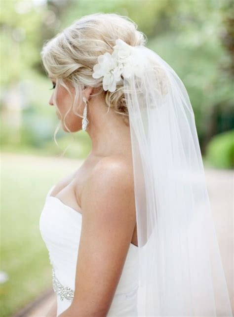 11 Cute And Romantic Hairstyle Ideas For Wedding Wedding