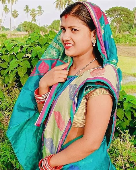 Pin By Sunlok On Simple Indian Village Faces Beautiful Women Videos Gorgeous Women Hot