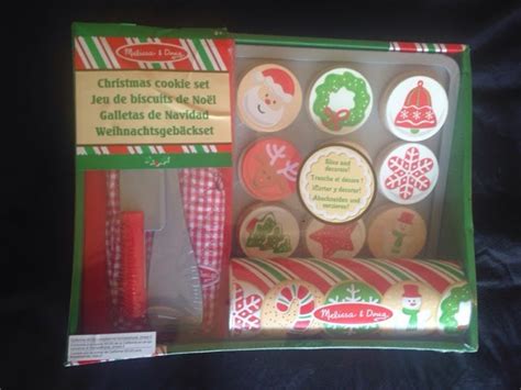 Melissa & doug ir ģimenes uzņēmums, kurš savu darbību sāka pirms 25 gadiem, savas mājas garāžā asv. Melissa and Doug Slice and Bake Christmas Cookie Set Review - Twin Mummy and Daddy