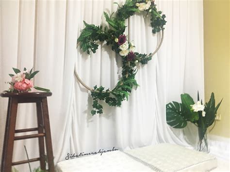 Dekorasi kain adalah dekorasi yang tepat untuk kamu yang menginginkan sebuah dekorasi pelaminan yang simple. Trend Pelamin Simple & Hidden Hantaran | Blog Sihatimerahjambu