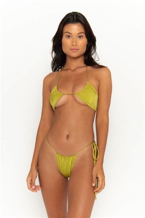 17 Best Bikinis For Larger Busts 2022