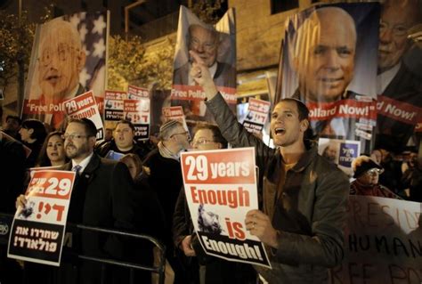 Jerusalem Protesters Rally Outside Kerrys Hotel For Pollards