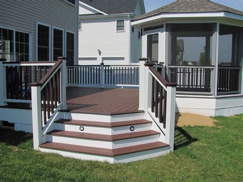 Amazing Deck A Reliable Custom Deck Contractor In Nj And Pa Screened