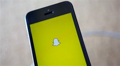 Snapchat S App Rating Takes A Massive Hit On Play Store Thanks To Poor
