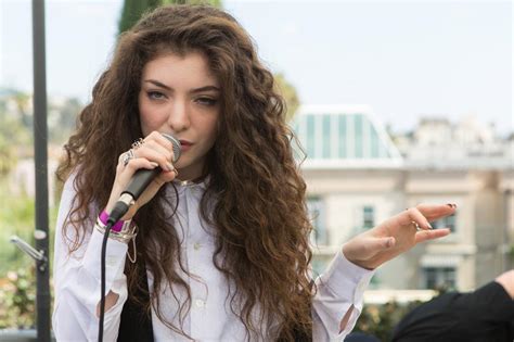 Lorde Celebrates Birthday At Brooklyn Bowl Page Six