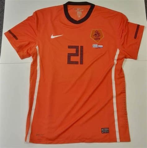 Geen bedrijven zijn momenteel geregistreerd voor deze selectie. Wijnaldum Holland International Shirt - Uruguay 2011 ...