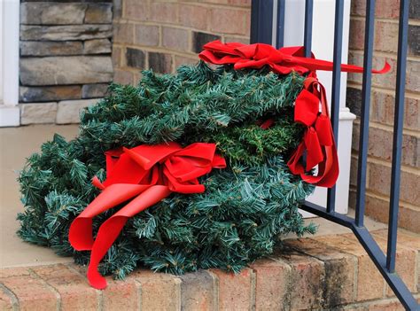 What is there to see and do near wtc/sol/brooklyn bridge/si ferry? Living With Imperfection: Christmas Un-decorating