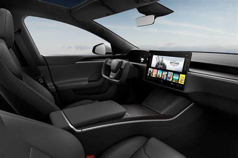 2021 Tesla Model S Review Trims Specs Price New Interior Features