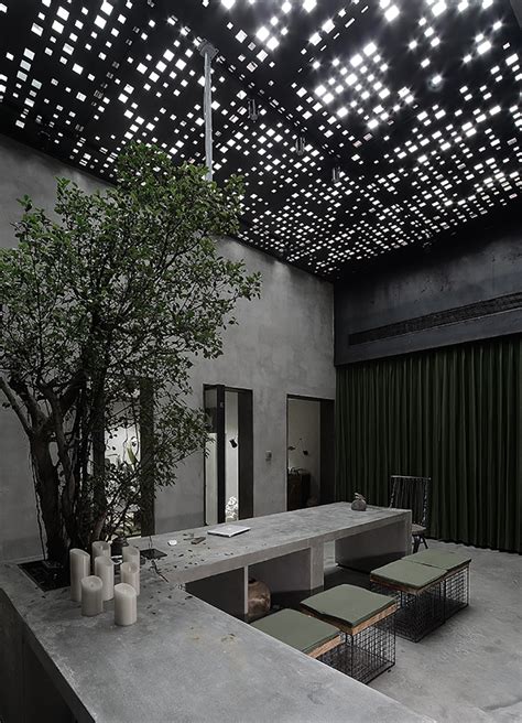 Liang Architectures Studio In China Combines Concrete With Greenery
