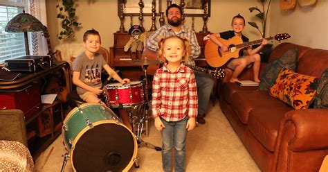 Musical Family Performs 'Take Me Home Country Roads ...