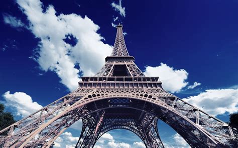 15 Eiffel Tower Wallpapers Backgrounds Images
