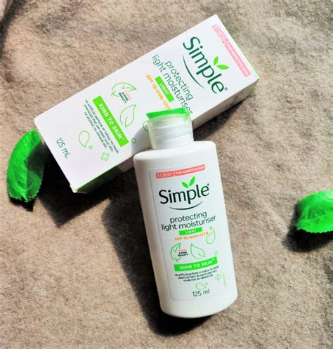 Simple Protecting Light Moisturizer Spf 15 Review Pros Cons