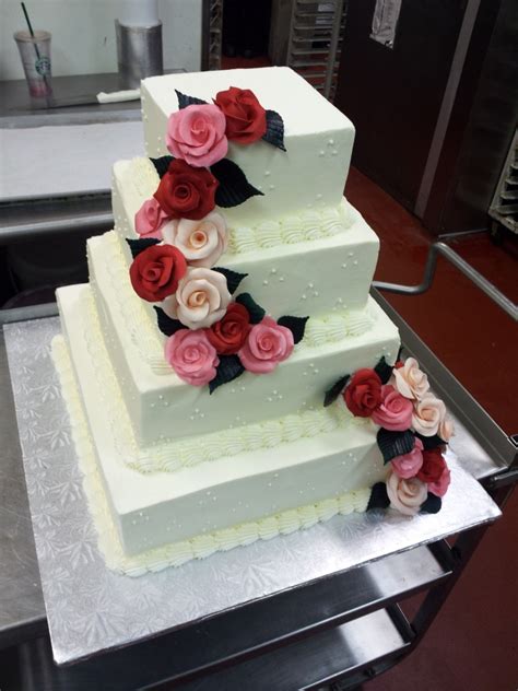 Roses Square Wedding Cake