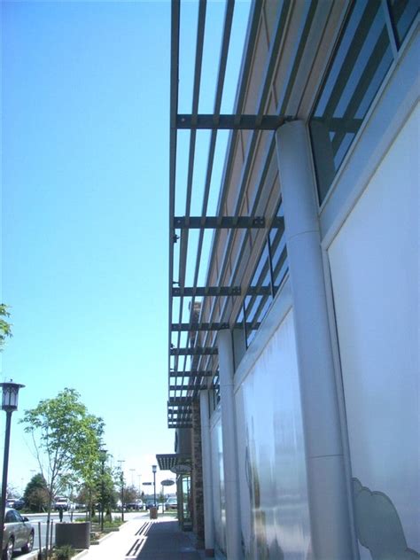 Exterior sunshades have a critical impact on cooling and lighting systems and, when used properly affordable housing designs do not incorporate aluminum extruded sunshades in general. Aluminum Sunshades | Sunscreens | Sun Control Devices