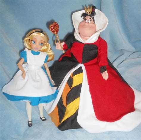 queen of hearts from alice in wonderland 11 doll