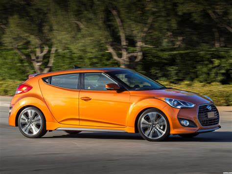 Fuel consumption for the 2015 hyundai veloster is dependent on the type of engine, transmission, or model chosen. Fotos de Hyundai Veloster Turbo USA 2015