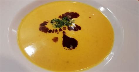 Danach mit dem spatel nach unten schieben. Kürbis-Kokos-Suppe von MamiMarina80. Ein Thermomix ...