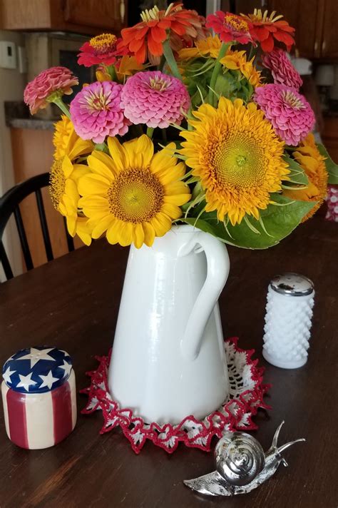 Flower Arrangement From My Garden Thriftyfun