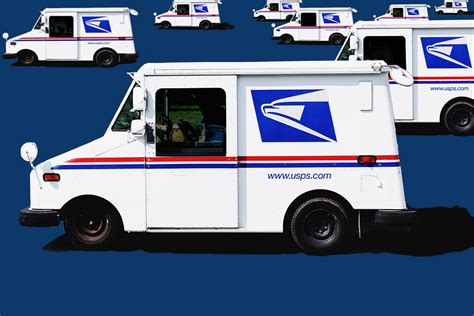 Oshkosh Defense Gets Multi Billion Dollar Contract To Modernize U S Postal Delivery Vehicle
