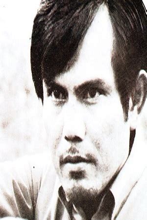 Hussein abu hassan's films include awang spanar, bukit kepong, kanta serigala, the death bell. Hussein Abu Hassan | Filmek, képek, díjak | Személyiség ...