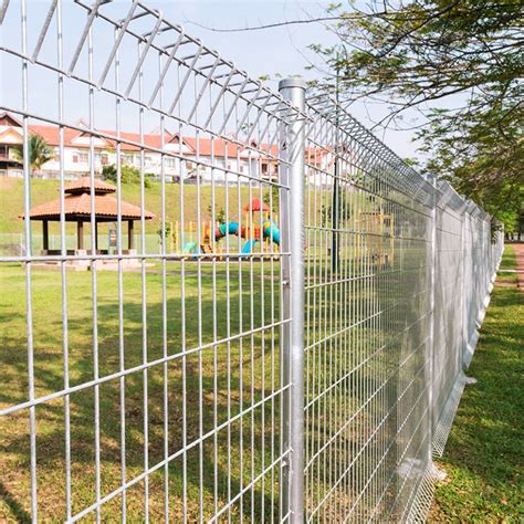 Roll Top Fence Security Fence Manufacturer In China Giants Ltd