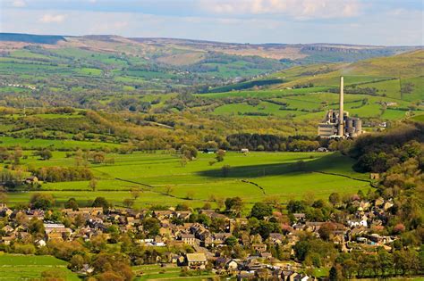 11 Picturesque Towns And Villages In The Peak District Take A Road