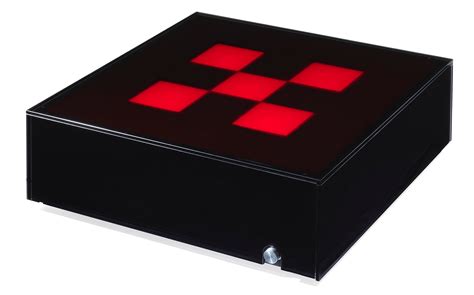 For those that havent heard of this before its essentially a table with a 5x5 grid of red illuminated panels underneath a glass top. TOM DIXON OCH DAFT PUNK, soffbord "Daft Punk coffee table ...