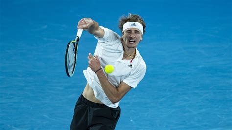 Titelverteidiger im einzel sind rafael nadal bei den herren sowie iga świątek bei den damen. ATP Cup 2021: Alexander Zverev unterliegt Daniil Medvedev ...