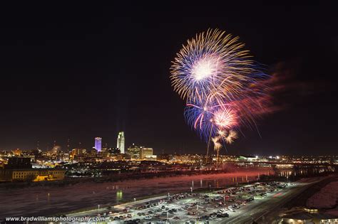 2014 New Years Eve Fireworks Missouri River Omaha Nebraska Brad