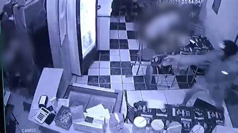 Homem é Executado Dentro De Bar Em Paraty Veja Vídeo Jornal O Globo