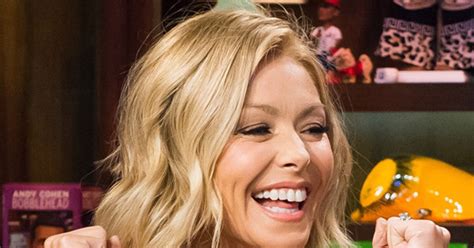 Kelly Ripa Gives The Sexy Secrets Of Her Successful Marriage E Online
