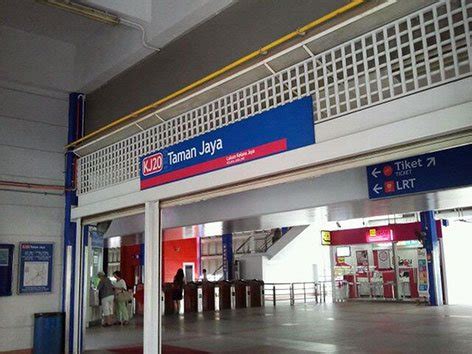 Taman jaya lrt station is a rapidkl bus hub currently served by one local shuttle (tempatan) bus route no t505. Taman Jaya LRT Station - klia2.info