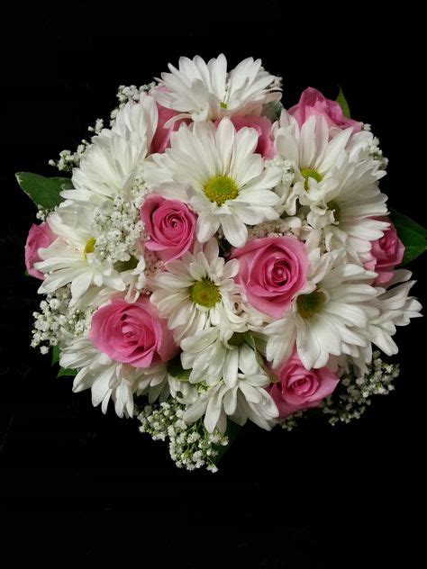 Beautifully Simple Bouquetdaisy Chrysanthemums Roses And Babys