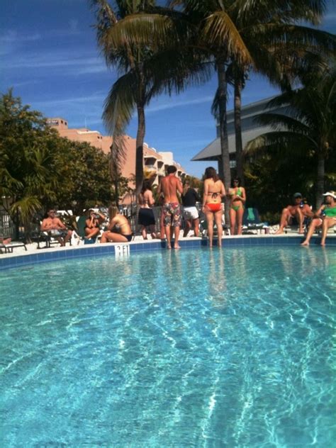 Key West Island Eats The Place The Pool Party Rages Florida Keys Weekly Newspapers