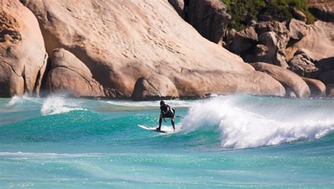 5 Best Surf Spots In South Africa For Beginners