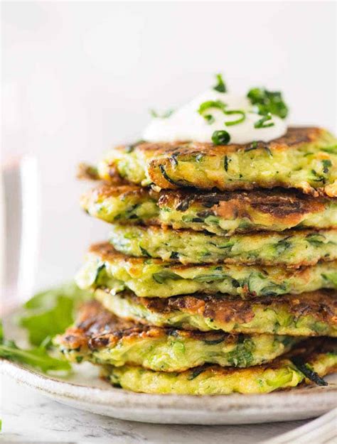 This zucchini fritters recipe is an easy vegetarian recipe that's fun to put together that's so crispy and delicious. Crispy Zucchini Fritters | All things here