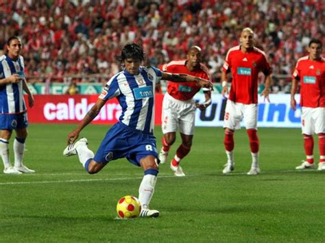Find out which is better and their overall performance in the city ranking. floyd mayweather: Benfica Lisbon vs FC Porto Live Stream League Cup - 20 March 2012