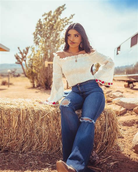 Herencia Collection Herenciaclothing • Instagram Photos And Videos Summer Cowgirl Outfits