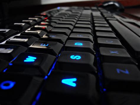 Ultra hd gamer wallpapers pc599tp 4usky. keyboards, Gamers, SteelSeries HD Wallpapers / Desktop and ...