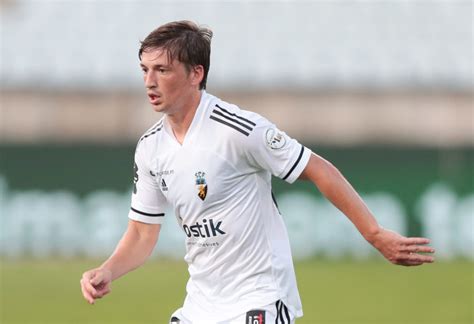 Born on december 16th, 1995 in scotland, aberdeen. Ryan Gauld situation takes new twist with Farense ...