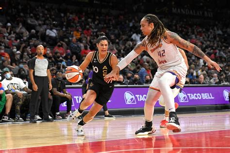 Aces Kelsey Plum Wins Wnba Sixth Player Of The Year The Athletic